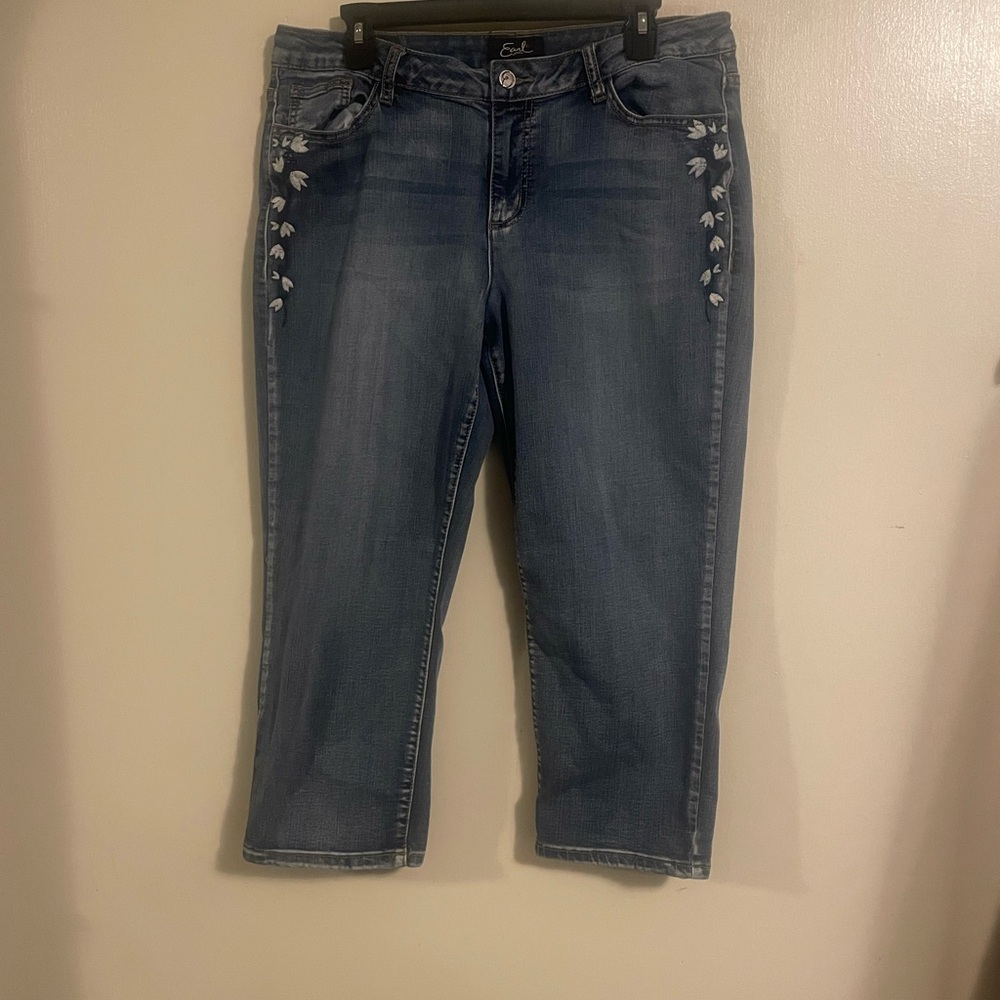 Blue Ankle Cropped Jeans with Silver Accents